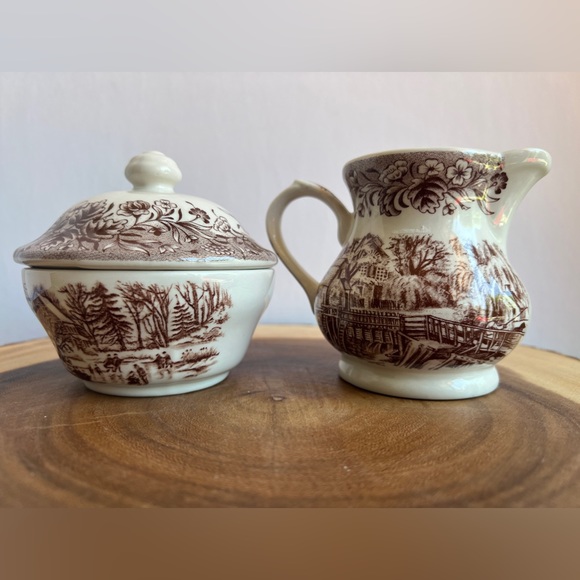 Churchill Currier & Ives “Mill Dam” Sugar Bowl w/Lid & Creamer Made in England - Picture 4 of 10